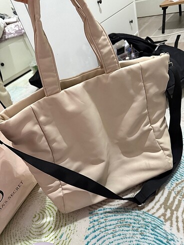 Beden ten rengi Renk Stradivarius büyük çanta