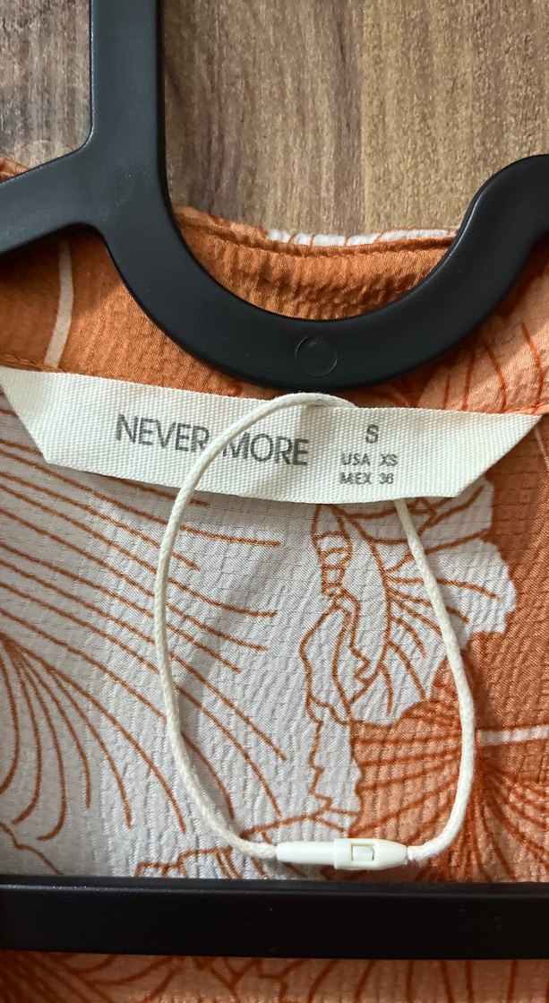 Düğmeli  Saten Kadın Gömlek - Görsel 3