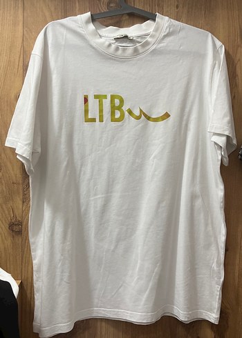 Beyaz ltb tişört