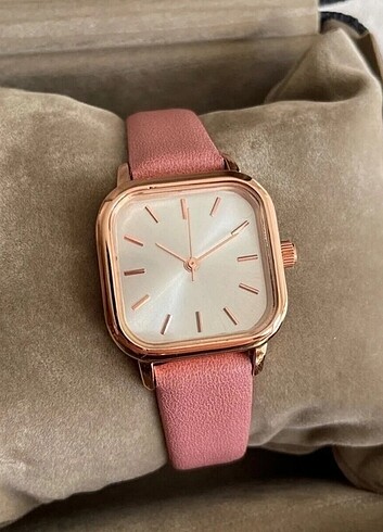 Pembe Saat
