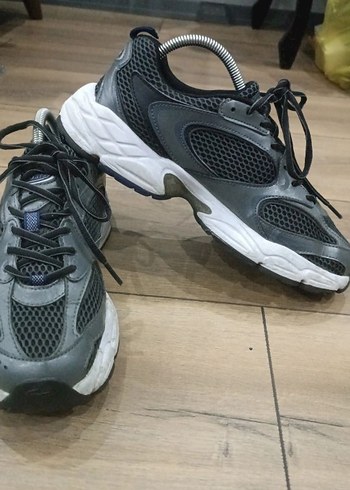 Lacoste spor ayakkabı - Görsel 2