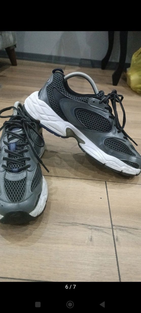 Lacoste spor ayakkabı - Görsel 2