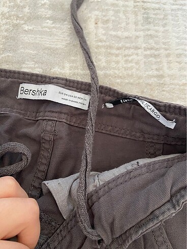 34 Beden gri Renk Bershka kargocu cepli pantolon