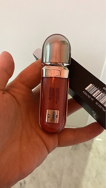 Beden Kiko lipgloss 17 numara sıfır