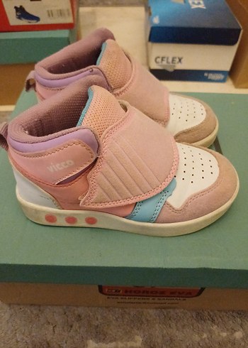 Kız Çocuk Pembe, ışıklı Vicco bot - Görsel 2