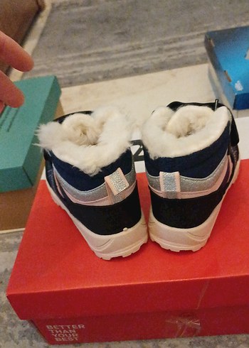 kız çocuk bot - Görsel 2