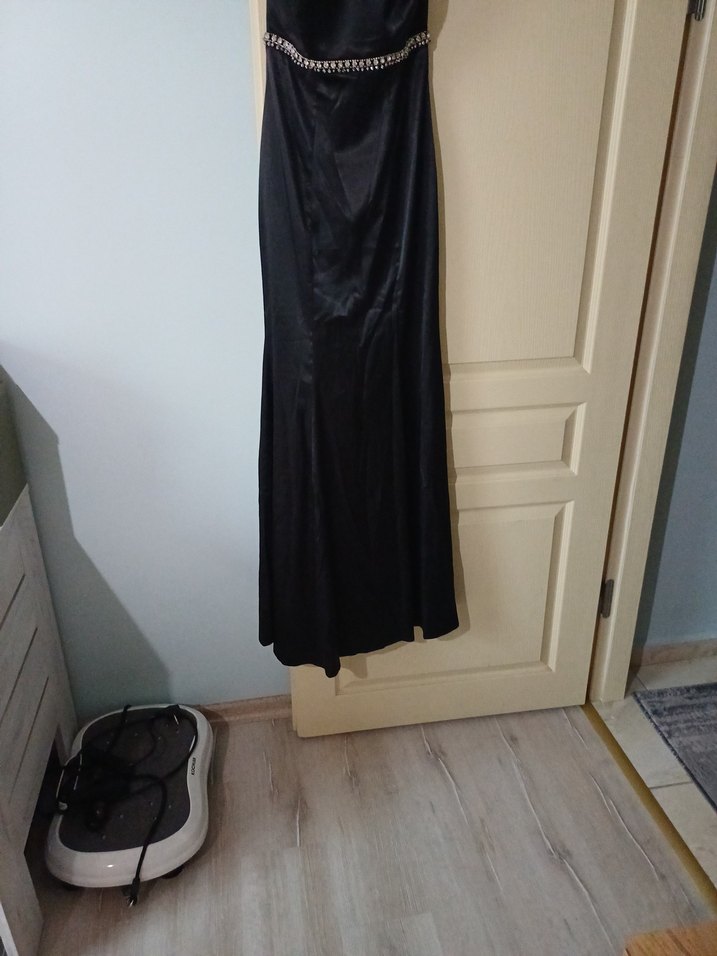 Siyah Uzun Gotik Abiye Elbise - Görsel 2