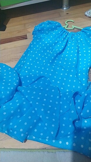 Mavi benekli tiril tiril astarlı elbise