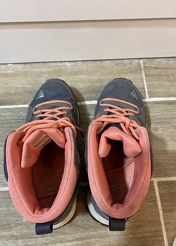 Kadın spor bot - Görsel 4