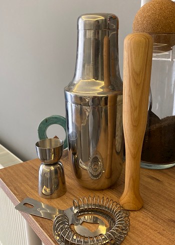 Parlak Metal Kokteyl Shaker Seti - Görsel 3