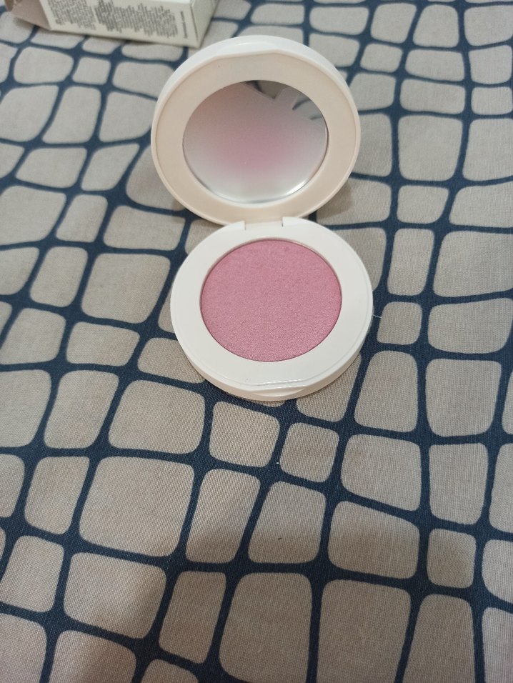 Farmasi Açık Bej Pudra Allık - Görsel 2