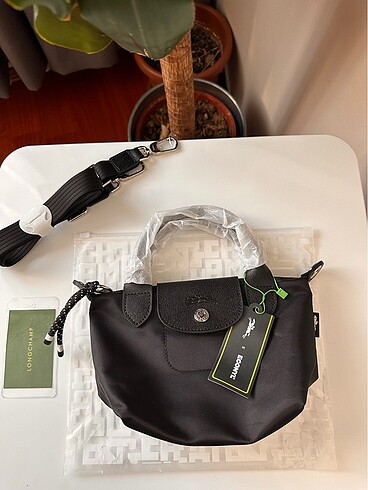 Beden Longchamp Energy