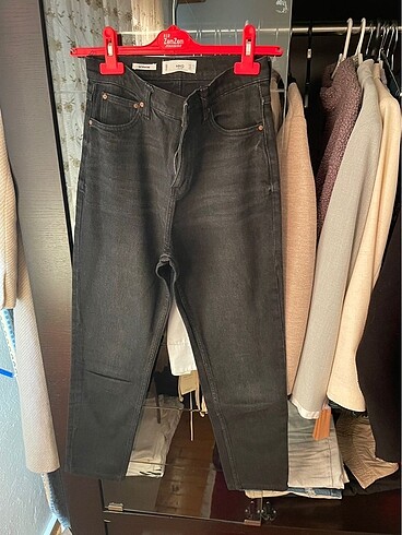 Mango jean