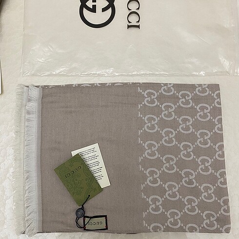  Beden ORJİNAL GUCCİ YÜN ŞAL