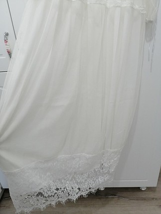 38 Beden Beyaz elbise 