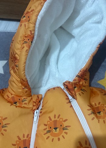 Sarı Desenli Bebek Tulumu Kapüşonlu - Görsel 3