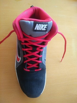 nike basket ayakabisi