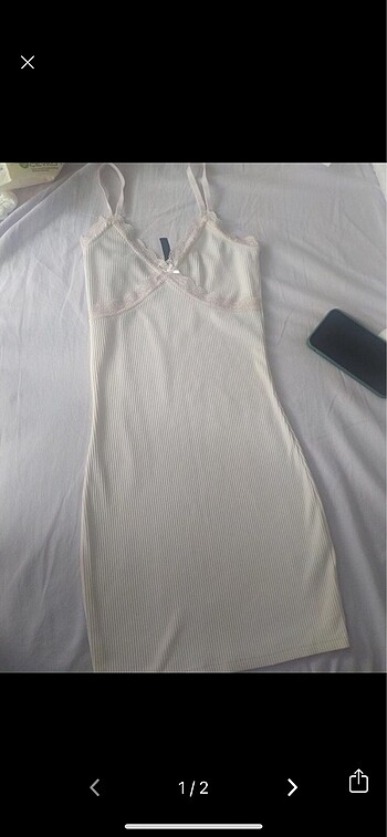 h&m beyaz dantel seritli kisa elbise
