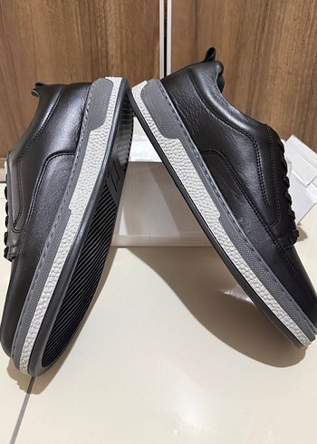 Siyah Bağcıklı Erkek Günlük Spor Ayakkabı - Görsel 3