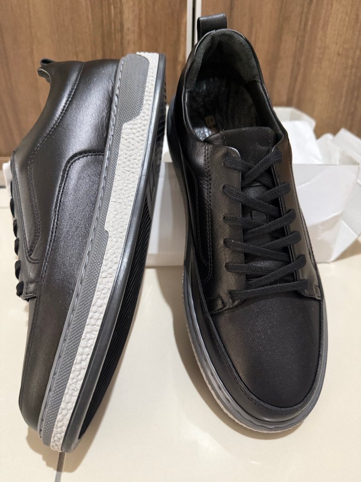 Siyah Bağcıklı Erkek Günlük Spor Ayakkabı - Görsel 2