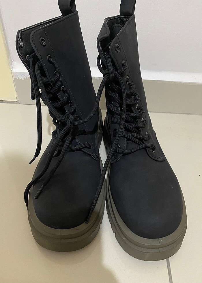 Siyah nubuk ayakkabı - Görsel 3