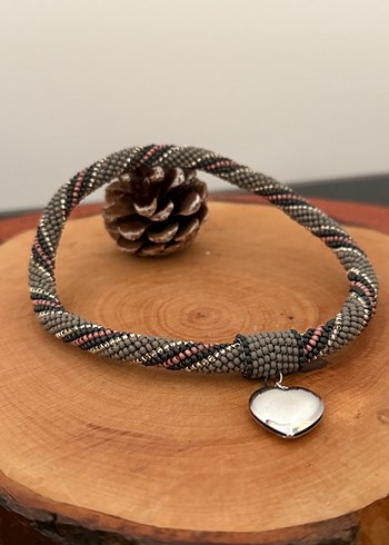 Gri Kedi Boyunluğu Kalp Figürlü - Görsel 3