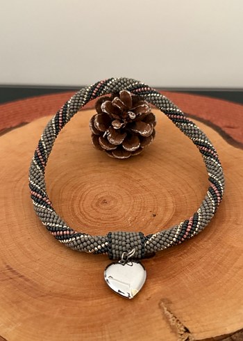 Gri Kedi Boyunluğu Kalp Figürlü - Görsel 2