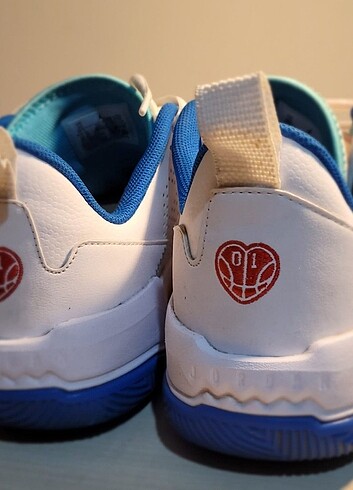 44 Beden beyaz Renk Orjinal Nike Air Jordan One Take 4