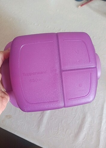 Tupperware 