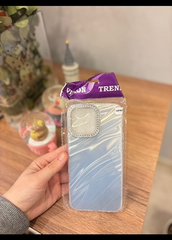 İphone 16 pro max hologram kılıfı - Görsel 2