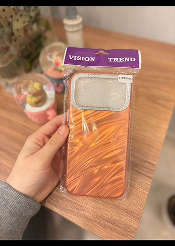 İphone 17 pro max hologram kılıf - Görsel 2