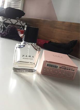 Zara Wonder Rose Parfüm