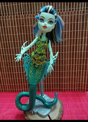 Monster high