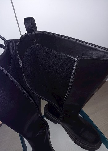 Siyah Dizüstü Kadın Çizme - Görsel 3