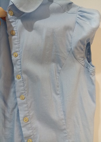 Mavi Düğmeli Kolsuz Kadın Gömlek - Görsel 3