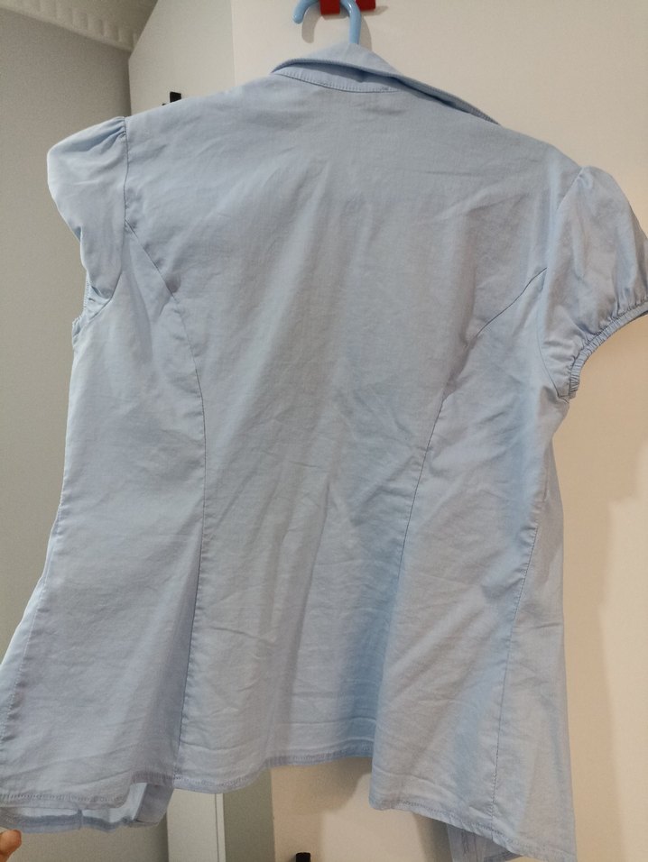 Mavi Düğmeli Kolsuz Kadın Gömlek - Görsel 4