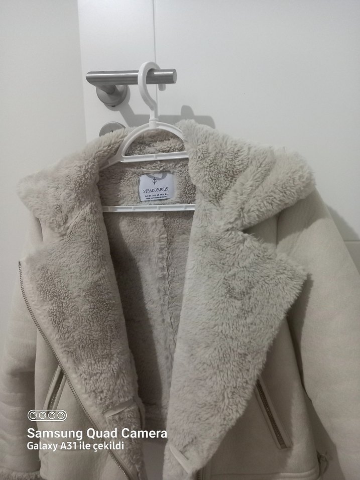 stradivarius kürklü biker ceket - Görsel 2