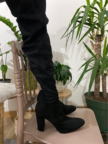 Stradivarius Dizüstü Topuklu Çizme+mont