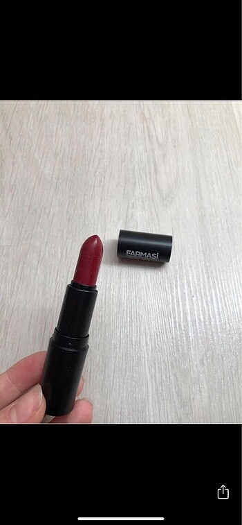 Beden Farmasi Matte Merlot Mat Ruj