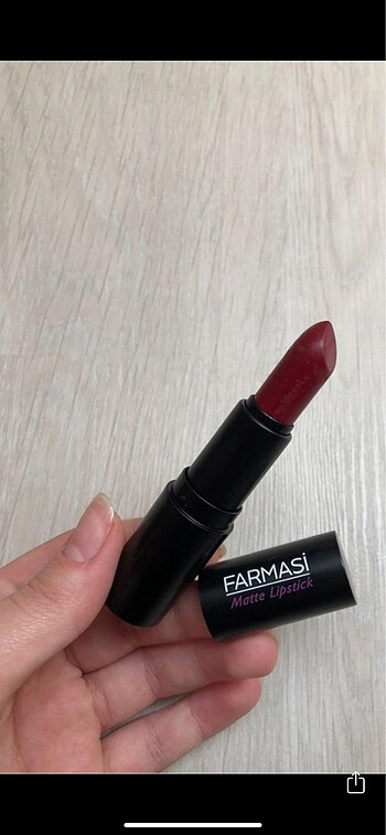 Farmasi Matte Merlot Mat Ruj