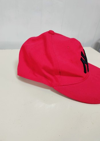 Kırmızı Kadın Spor Şapka - Görsel 2