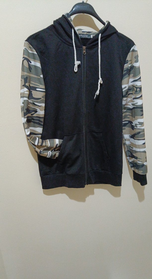 Kamuflaj Kollu Kapüşonlu Fermuarlı  
Kadın Sweatshirt - Görsel 2