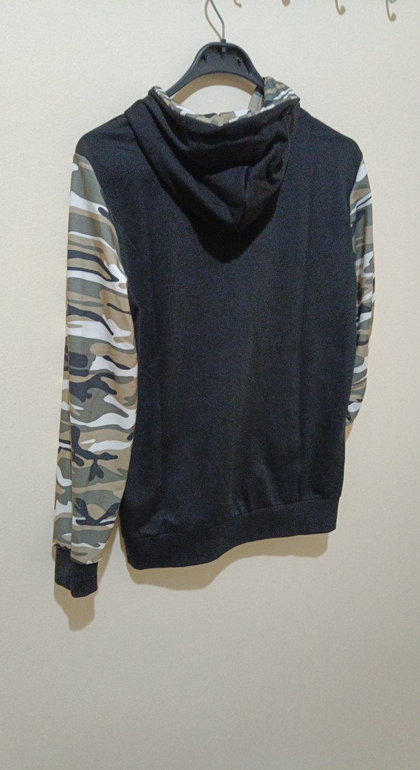 Kamuflaj Kollu Kapüşonlu Fermuarlı  
Kadın Sweatshirt - Görsel 4