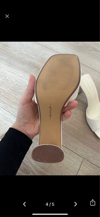 37 Beden bershka terlik