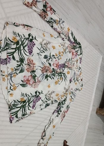 Çiçek Desenli, Uzun Kollu Salaş Kadın Bluz - Görsel 2