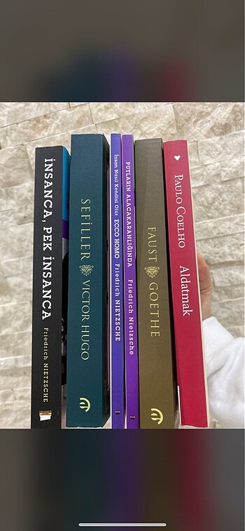 Set kitap