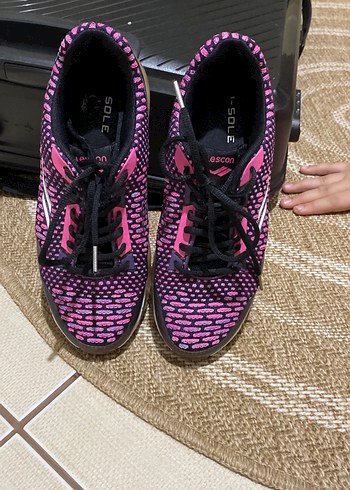 Yüksek Topuklu Pembe Yılan Desenli Spor Ayakkabı - Görsel 4