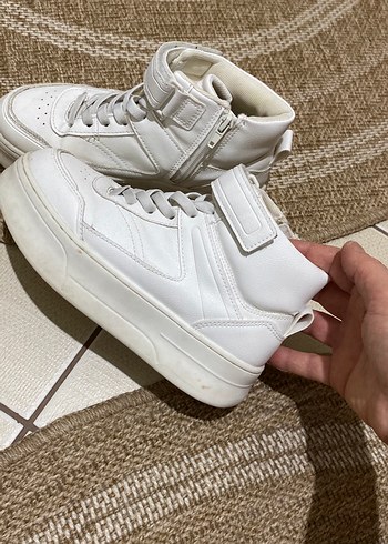 Beyaz Kadın Dolgu Topuklu Spor Ayakkabı - Görsel 2