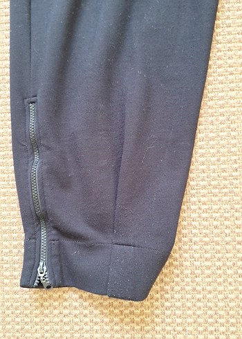 Kadın siyah Fermuarlı Rahat Kesim Pantolon - Görsel 2