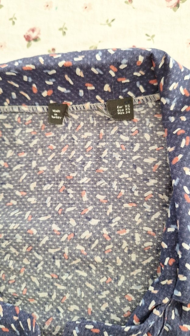 Düğmeli Kısa Kollu Mavi Kadın Gömlek - Görsel 4